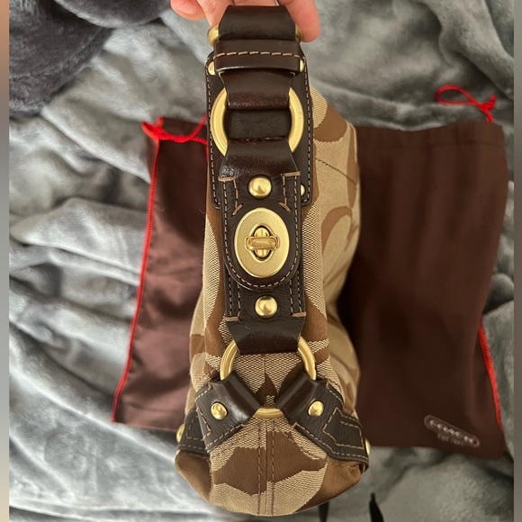 COACH Vintage Signature Canvas Carly Hobo Bag Shoulder Purse #K10619 - Picture 6 of 13